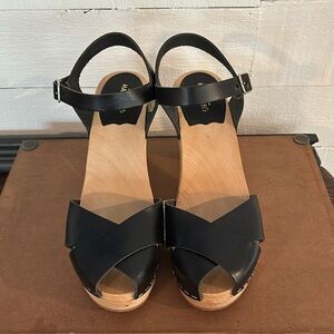 Swedish Hasbeen  Sandals Size 39 (8.5/9) Black Leather Worn Once Like New